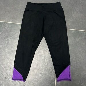 So low Los Angeles women’s Capri leggings size medium